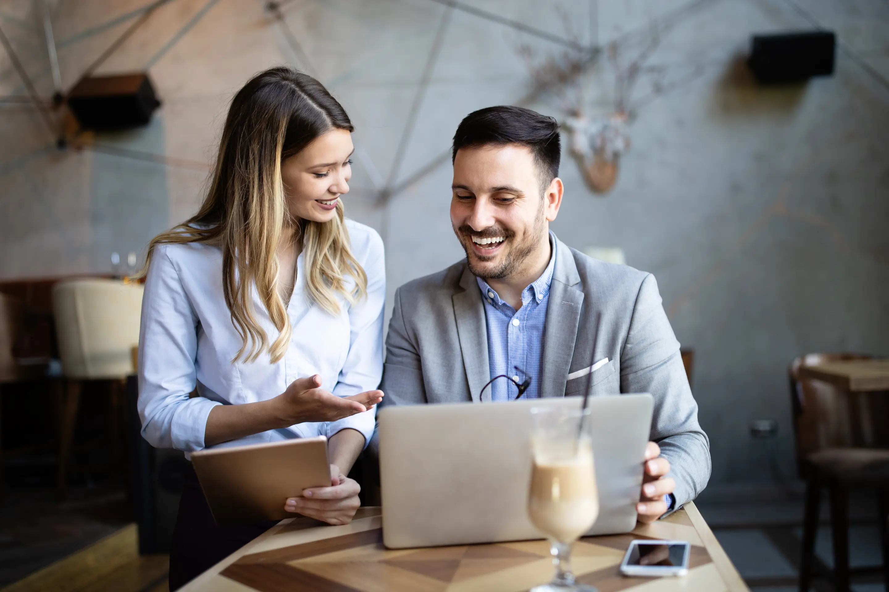 How do Facebook reviews affect your brand's credibility? How do Facebook reviews affect your brand's credibility?