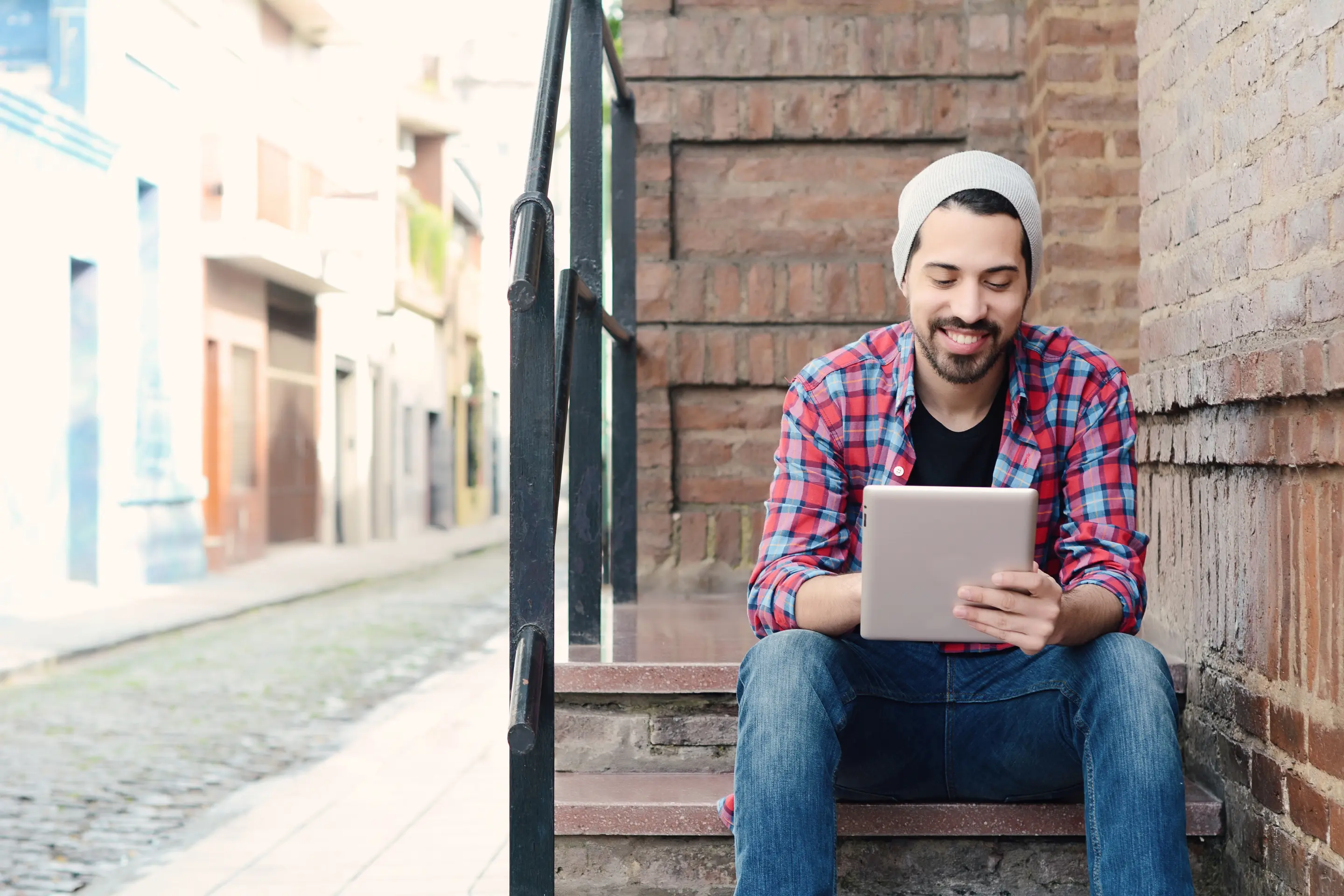 What topics are covered in TikTok’s certification program? What topics are covered in TikTok’s certification program?