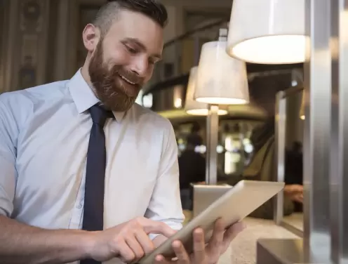 Stai massimizzando il tuo marketing con gli strumenti AI? Stai massimizzando il tuo marketing con gli strumenti AI?