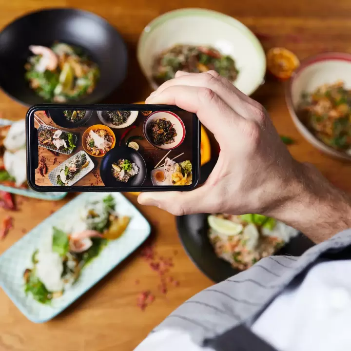 Otelinizin yetenek edinme ve tutma stratejisinde LinkedIn'i tam potansiyelinde kullanıyor musunuz? Otelinizin yetenek edinme ve tutma stratejisinde LinkedIn'i tam potansiyelinde kullanıyor musunuz?