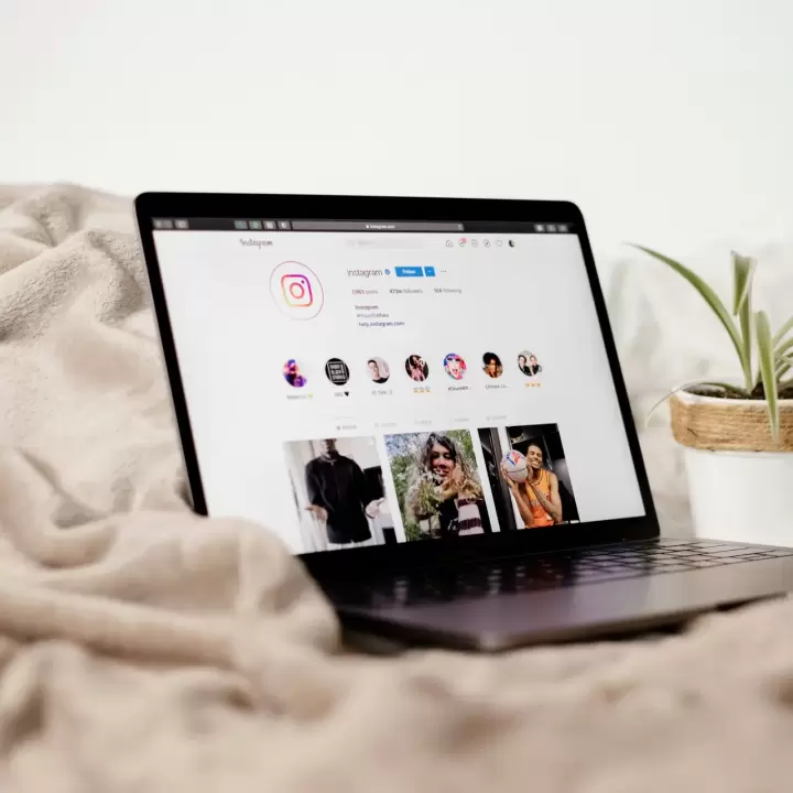 Markanızın erişimini bambaşka bir seviyeye taşımak ve TikTok’ta yüksek izlenmelerin sırrını öğrenmeye hazır mısınız?