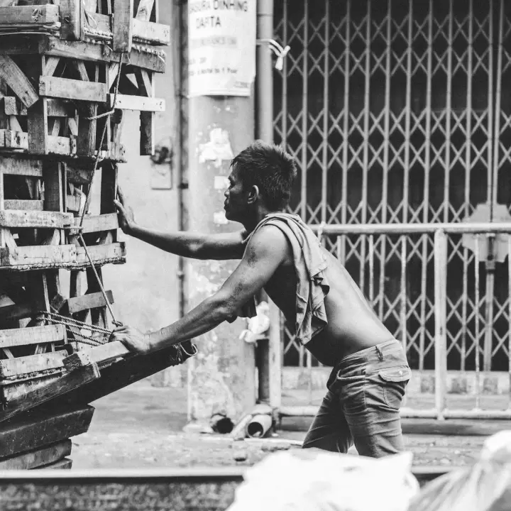 Are you struggling to craft the perfect fitness bio for Instagram? Discover creative strategies and boost your profile starting today!