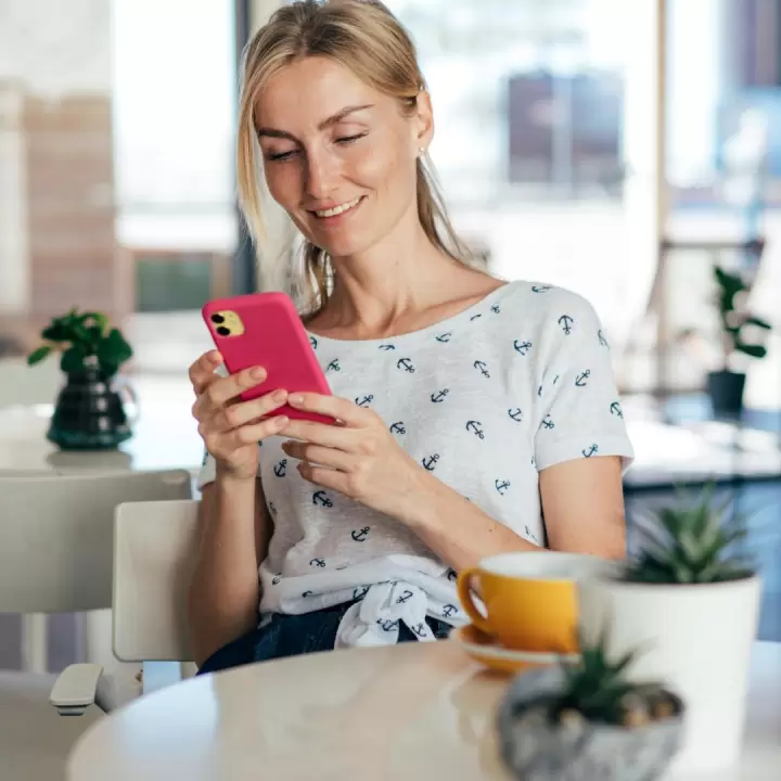 How to become a social media manager?