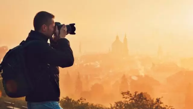What is a royalty-free image? What is a royalty-free image?