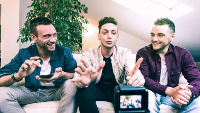 YouTube iş ortağı programına katılın...
