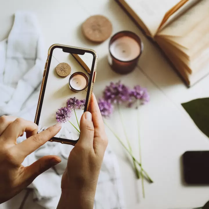 How to schedule social media posts in 2023?