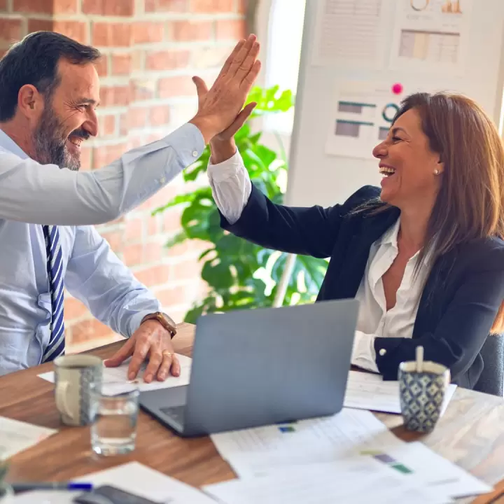 12 proven social media growth hacks for your business!