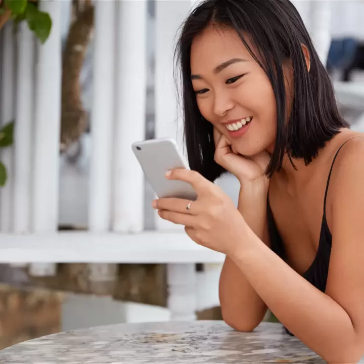 Unlock the secret to building a powerful personal brand on LinkedIn today!