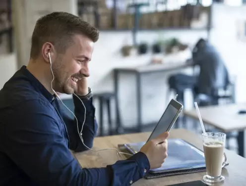How can mastering social media management in 2024 transform your business? How can mastering social media management in 2024 transform your business?