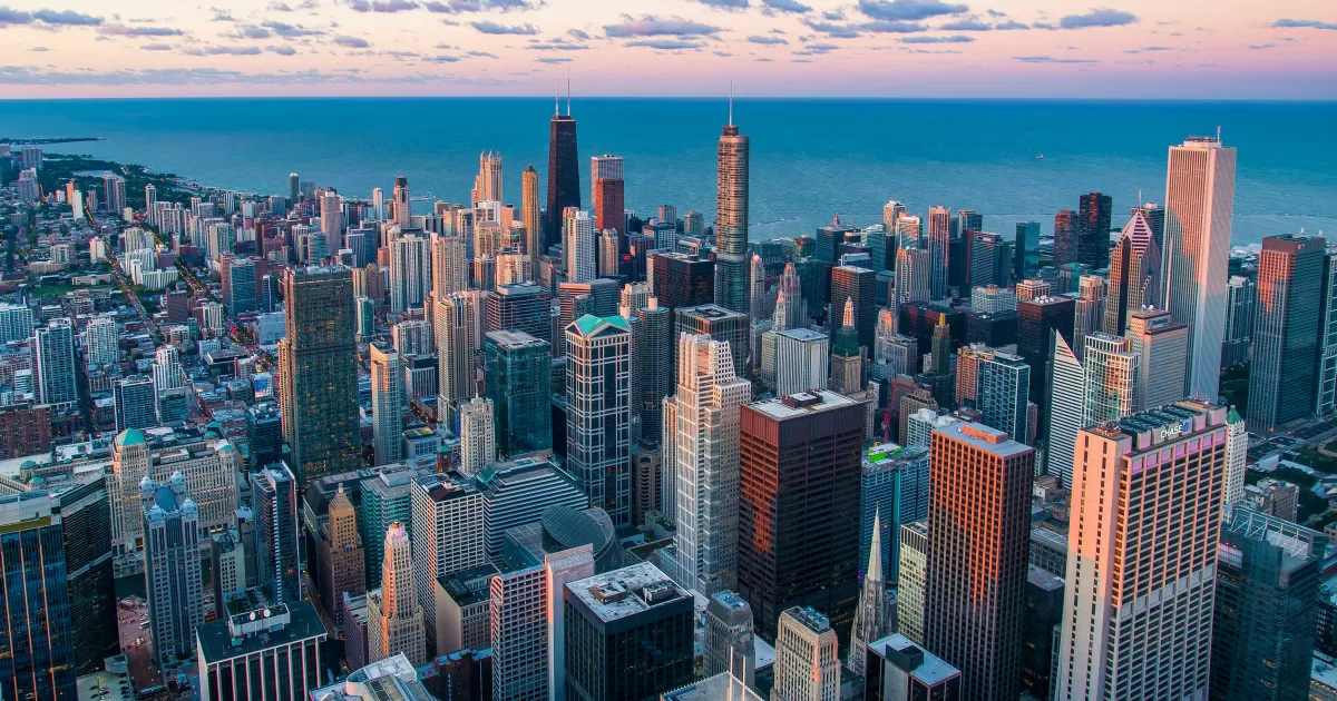 Chicago için sosyal medyada en iyi yayın zamanları nelerdir?