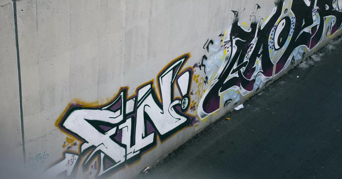 When is the best time to post on Ulakh?