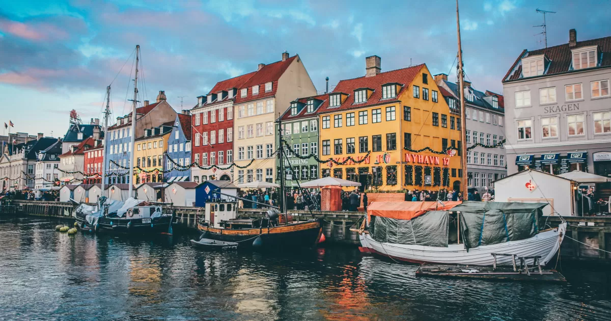What are the best times to post on social media in Copenhagen?