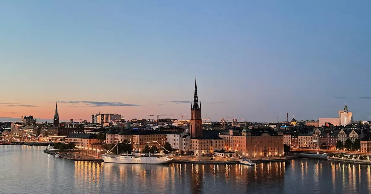 When is the optimal time to post on social media in Stockholm?