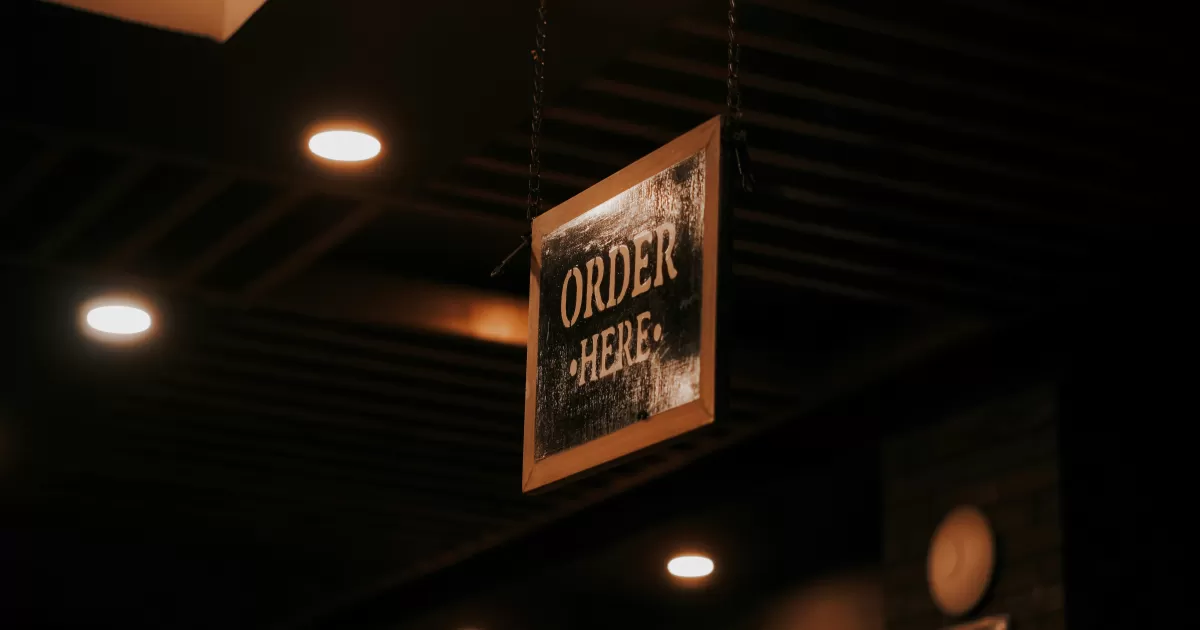 ¿Cuáles son los mejores horarios para publicar en redes sociales en Orvault?