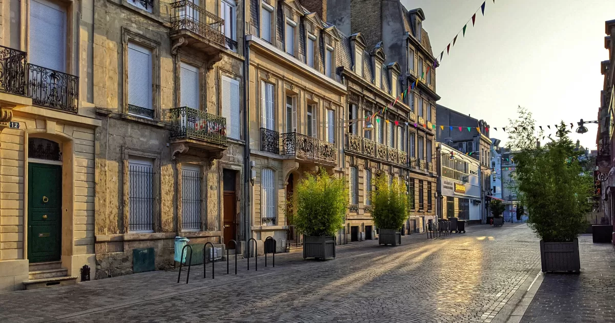 Когда лучше всего публиковать в социальных сетях для 'Europe/Paris'?